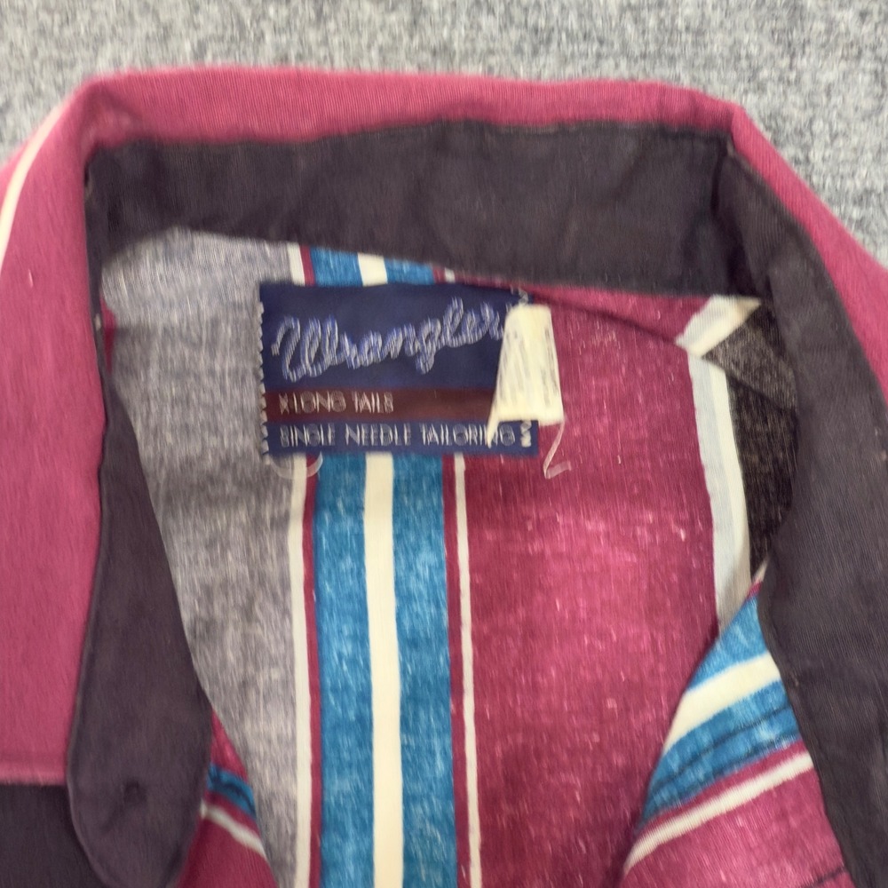 Wrangler Vintage Southwestern Striped Short Sleeve Shirt Multicolor Size M - Picture 4 of 12